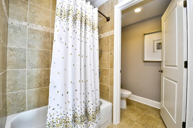 8121 Amalfi Pl Unit 7-805, Myrtle Beach, SC 29572 - full bathroom with shower / bath combination with curtain, toilet, baseboards, tile patterned flooring, and recessed lighting