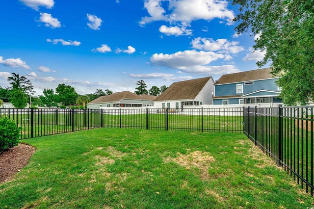 620 Lorenzo Dr Unit 620, North Myrtle Beach, SC 29582 - view of yard