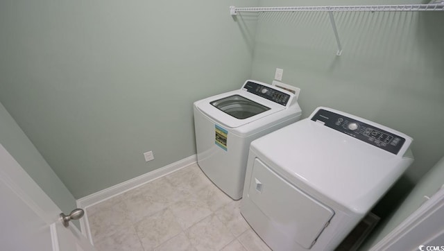 744 Choctaw Dr, Conway, SC 29526 - laundry room with separate washer and dryer and baseboards