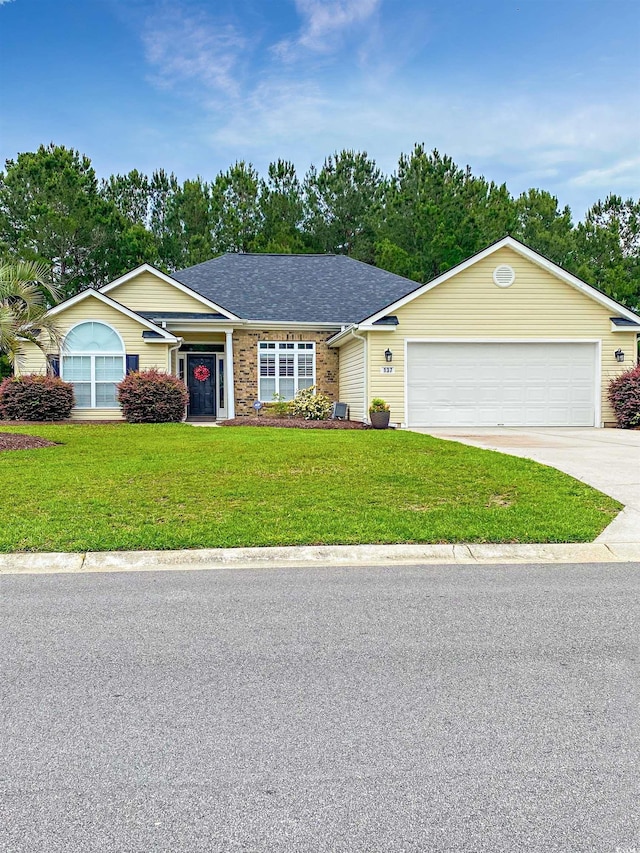 137 Maiden Ln, Myrtle Beach, SC 29588 - photo 1