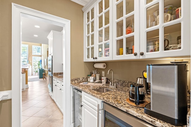 1119 Links Rd, Myrtle Beach, SC 29575 - indoor wet bar with wine cooler, light tile patterned floors, and recessed lighting