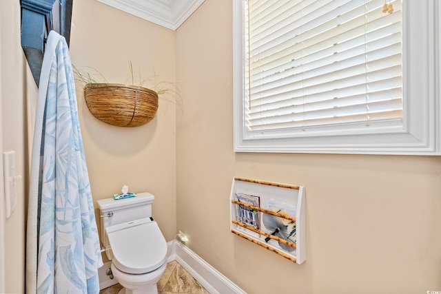 1119 Links Rd, Myrtle Beach, SC 29575 - full bathroom featuring ornamental molding, toilet, and baseboards