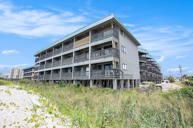 6000 N Ocean Blvd Unit 329, North Myrtle Beach, SC 29582 - view of apartment building / complex