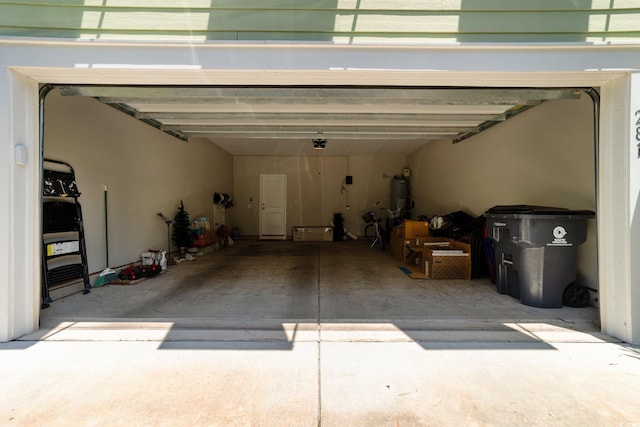 281 Lumbee Cir, Pawleys Island, SC 29585 - garage featuring water heater