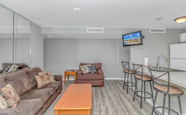 5905 S Kings Hwy Unit 1816Rt, Myrtle Beach, SC 29575 - living area with light wood-style flooring and baseboards