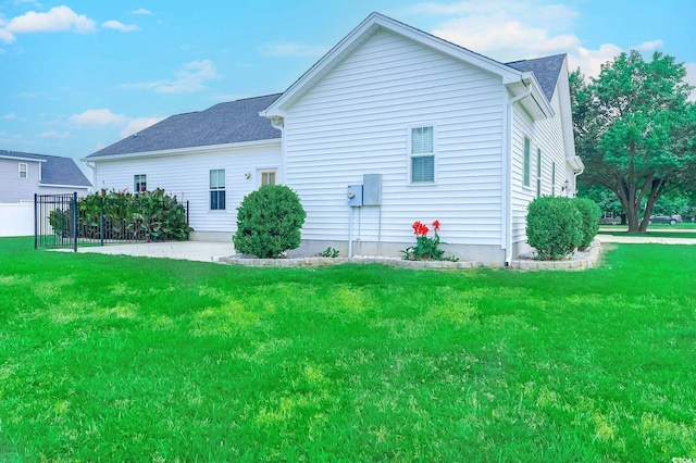 548 Fox Chase Dr, Conway, SC 29527 - rear view of house featuring a lawn and a shingled roof