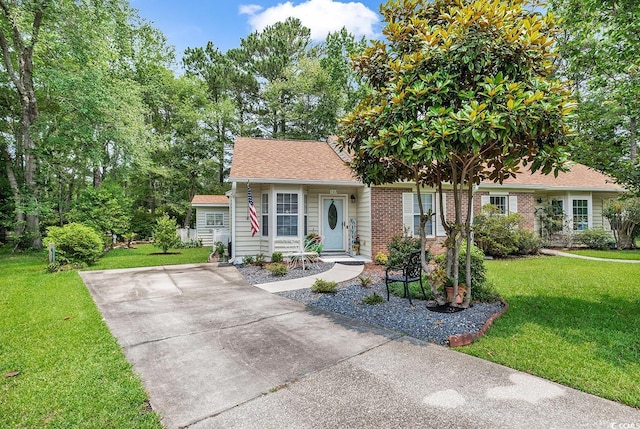 103 Robin Ct, Murrells Inlet, SC 29576 - photo 1