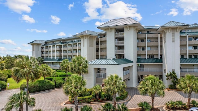 601 Retreat Beach Cir Unit 213, Pawleys Island, SC 29585 - view of apartment building / complex