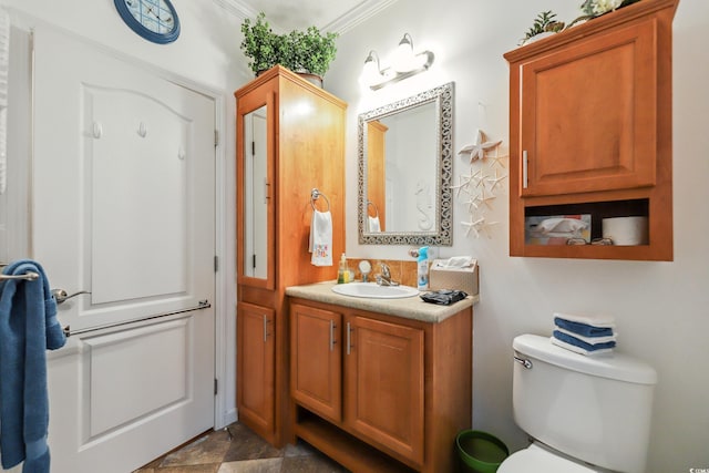 356 Lakeside Crossing Dr, Conway, SC 29526 - bathroom with vanity, crown molding, and toilet