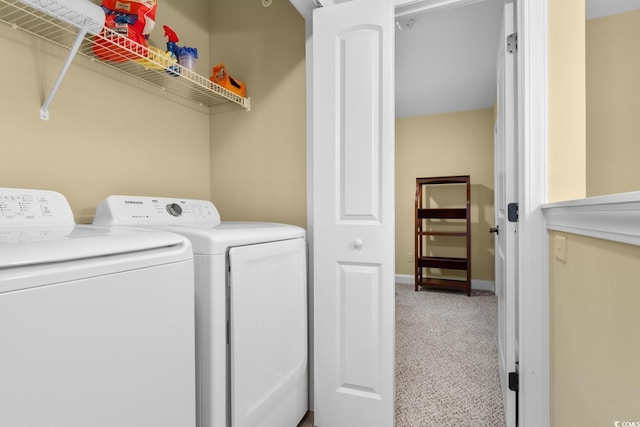788 Gabreski Ln Unit B4, Myrtle Beach, SC 29577 - laundry area featuring washing machine and clothes dryer, light carpet, and baseboards