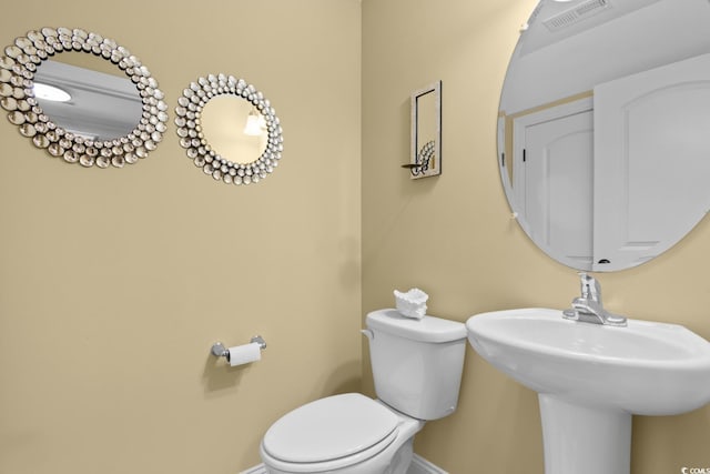 788 Gabreski Ln Unit B4, Myrtle Beach, SC 29577 - half bathroom with baseboards and toilet