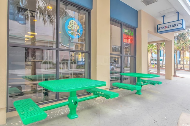 2000 N Ocean Blvd Unit Ph 15, Myrtle Beach, SC 29577 - view of patio / terrace