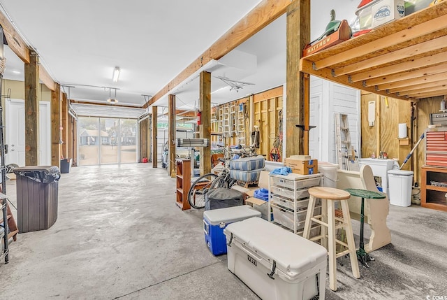 601 46th Ave S, North Myrtle Beach, SC 29582 - view of garage