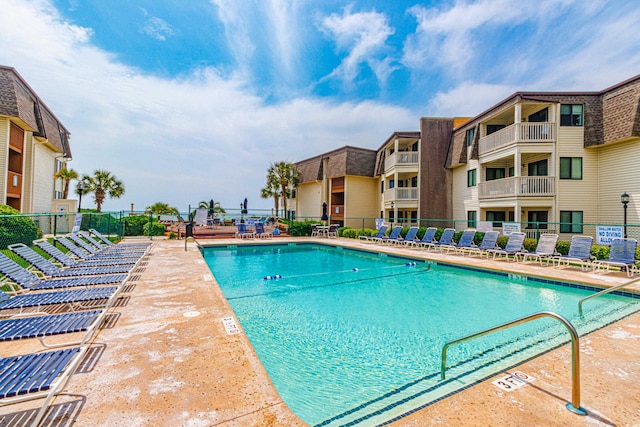 5601 N Ocean Blvd Unit A-307, Myrtle Beach, SC 29577 - view of community pool