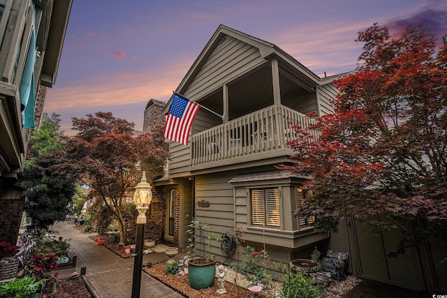 705 11th Ave S, North Myrtle Beach, SC 29582 - back of property with a balcony