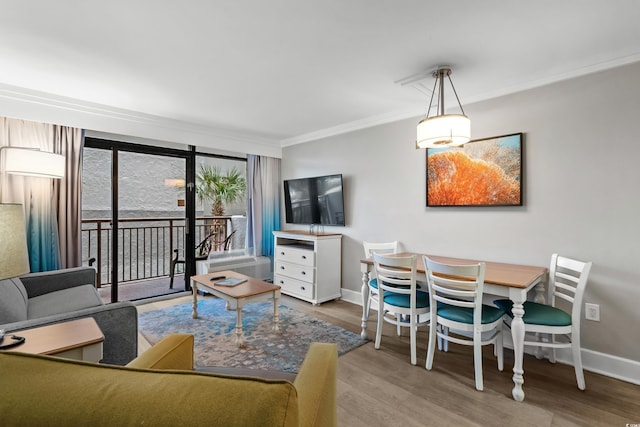 7200 N Ocean Blvd Unit 260, Myrtle Beach, SC 29572 - living area featuring crown molding and wood finished floors