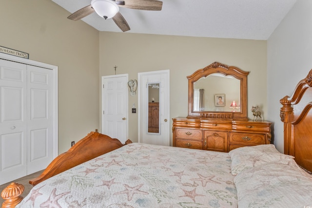 1407 Sunningdale Ln, Myrtle Beach, SC 29588 - bedroom with lofted ceiling, a closet, and ceiling fan