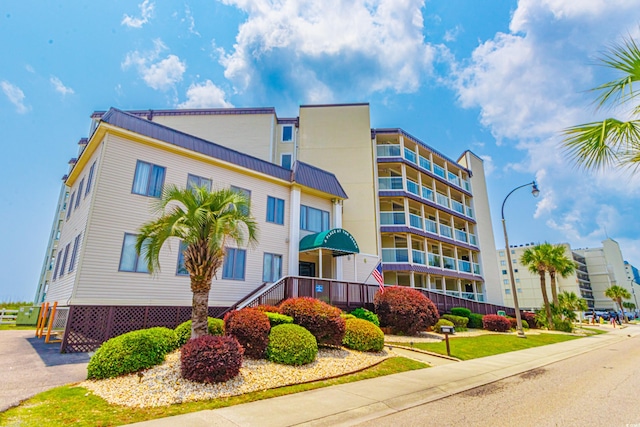 4525 S Ocean Blvd Unit 406, North Myrtle Beach, SC 29582 - view of apartment building / complex