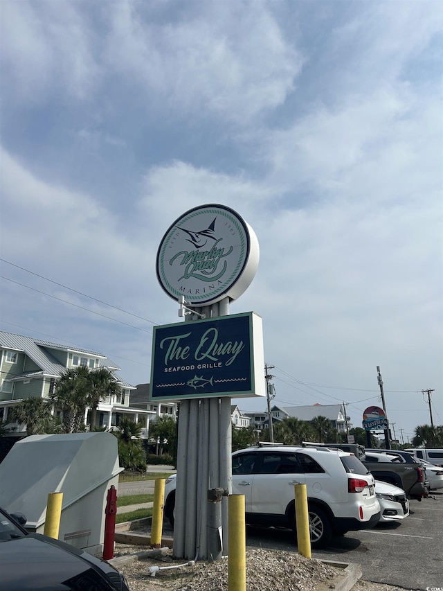 1508 S Waccamaw Dr, Murrells Inlet, SC 29576