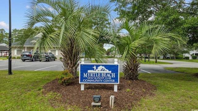 6681 Wisteria Dr, Myrtle Beach, SC 29588 - exterior view of a parking lot