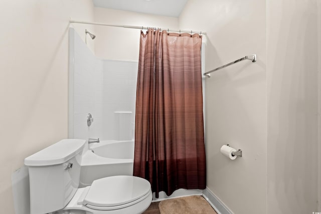 6000 Windsor Green Way Unit 104, Myrtle Beach, SC 29579 - full bath featuring toilet and shower / tub combo with curtain