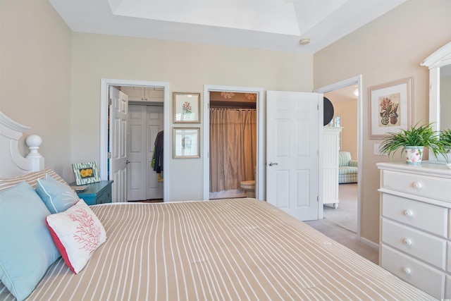 601 Hillside Dr N Unit 1931, North Myrtle Beach, SC 29582 - bedroom featuring a skylight, carpet flooring, and a walk in closet