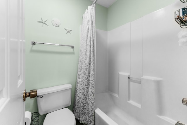 117 Pinehurst Ln Unit 5-J, Pawleys Island, SC 29585 - bathroom featuring shower / bath combination with curtain and toilet