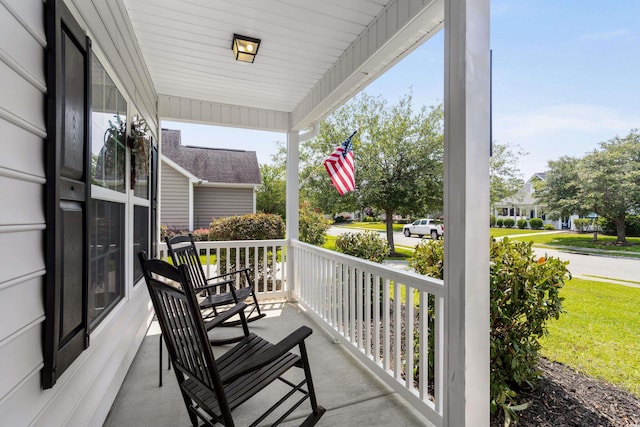 136 Southbury Dr, Myrtle Beach, SC 29588 - view of covered porch