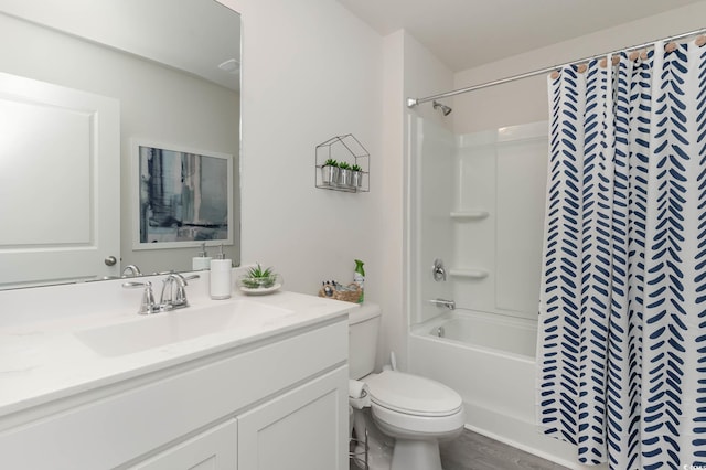 169 Dagger Ct, Myrtle Beach, SC 29588 - full bath with toilet, vanity, tub / shower combination, and wood finished floors