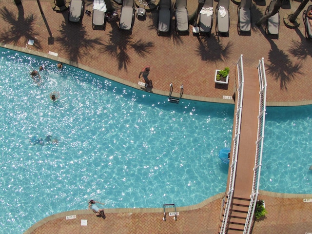 6804 N Ocean Blvd Unit 1023, Myrtle Beach, SC 29572 - view of community pool