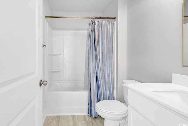 218 Calhoun Falls Dr, Myrtle Beach, SC 29579 - full bath featuring vanity, shower / bath combo, and toilet