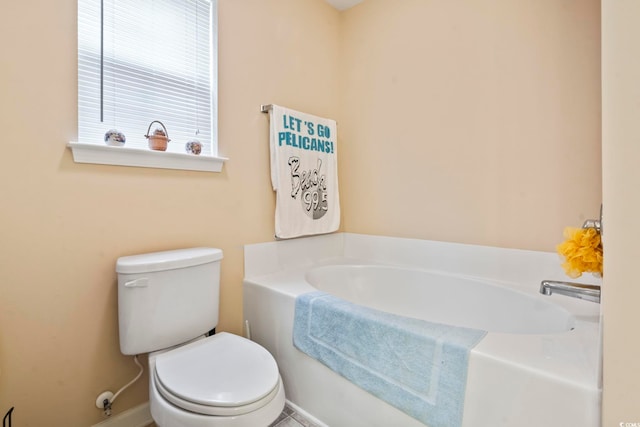 1222 Midtown Village Dr, Conway, SC 29526 - full bath with a bath, toilet, and baseboards