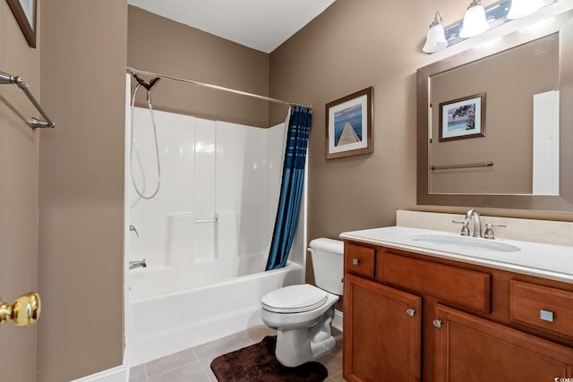 4378 Willoughby Ln Unit 4378, Myrtle Beach, SC 29577 - bathroom featuring vanity, shower / bath combo, and tile patterned flooring