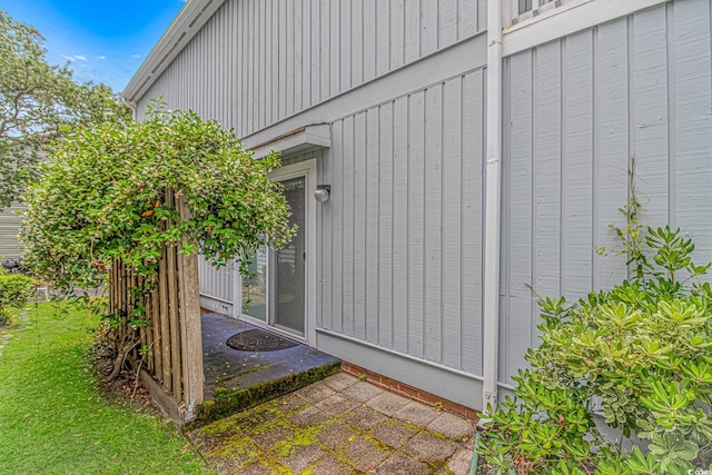 4309 Beverly Ct, North Myrtle Beach, SC 29582 - property entrance