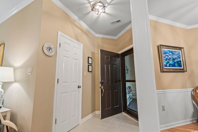 405 Pipers Ln Unit 405, Myrtle Beach, SC 29575 - entryway featuring ornamental molding and baseboards
