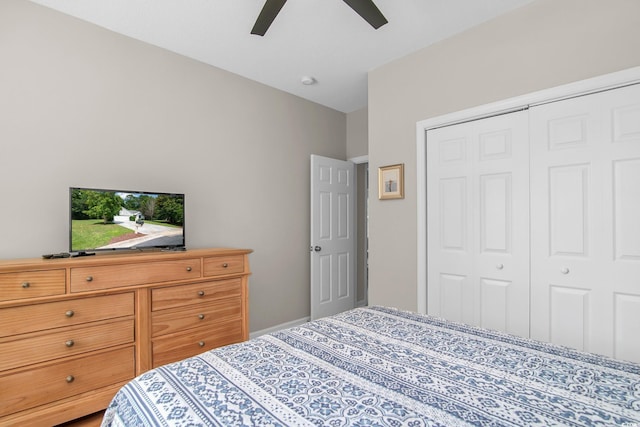 161 Patriot Ln, Pawleys Island, SC 29585 - bedroom with a closet and ceiling fan
