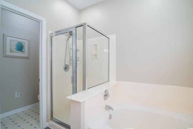 161 Patriot Ln, Pawleys Island, SC 29585 - full bath with a shower stall and a bath