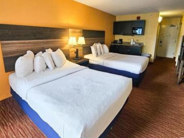 1501 S Ocean Blvd Unit 1422, Myrtle Beach, SC 29577 - bedroom with dark carpet