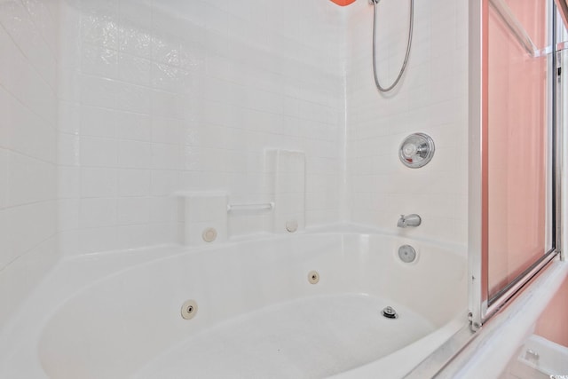 22 Ocean Blvd N, Surfside Beach, SC 29575 - full bath featuring a combined bath / shower with jetted tub