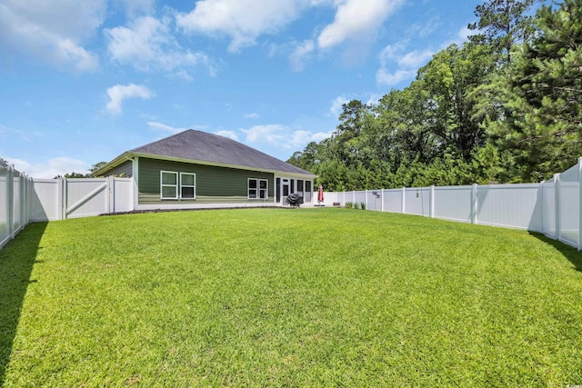 321 Sanctuary Ct, Myrtle Beach, SC 29588 - back of property with a fenced backyard and a gate