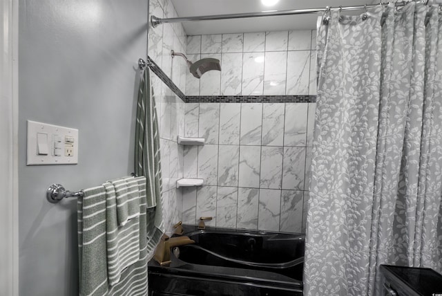 4525 Landing Rd, Little River, SC 29566 - bathroom with shower / bath combo