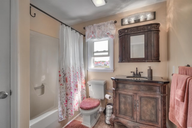 4525 Landing Rd, Little River, SC 29566 - full bathroom with vanity and shower / bath combo