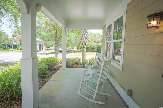 4901 N Market St, North Myrtle Beach, SC 29582 - view of porch