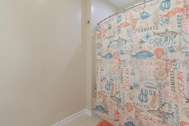 503 20th Ave N Unit 29-C, North Myrtle Beach, SC 29582 - full bath with tile patterned flooring and curtained shower