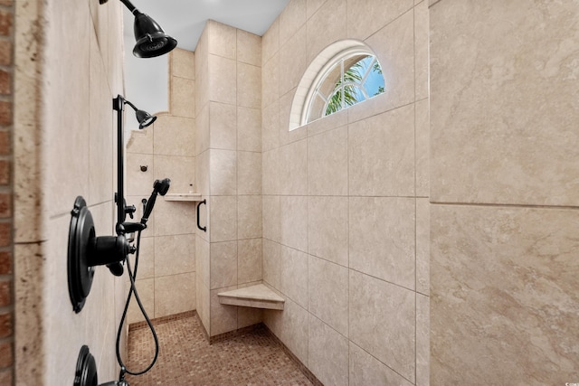 9737 Catalonia Ct, Myrtle Beach, SC 29579 - bathroom with a tile shower