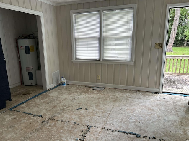 404 E Andrews St, Hemingway, SC 29554 - interior space featuring water heater and crown molding