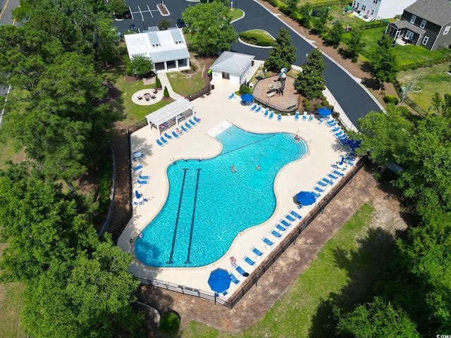 597 Heritage Downs Dr, Conway, SC 29526 - bird's eye view of a pool