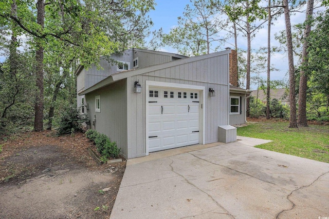 1930 Lake View Cir, Myrtle Beach, SC 29575 - garage with concrete driveway