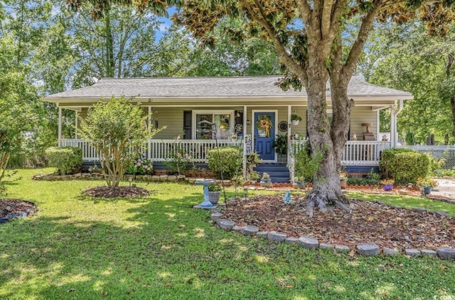201 Surrey Ln, Myrtle Beach, SC 29579 - ranch-style home featuring covered porch and a front yard