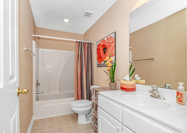 4366 Rivergate Ln Unit 306, Little River, SC 29566 - bathroom with vanity and shower / bathtub combination with curtain